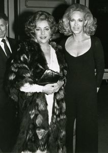 Elizabeth Taylor, Joan Kennedy 1983  Boston.jpg